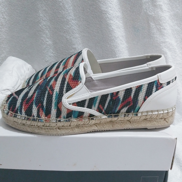 Dolce Vita espadrille flats - Picture 8 of 16